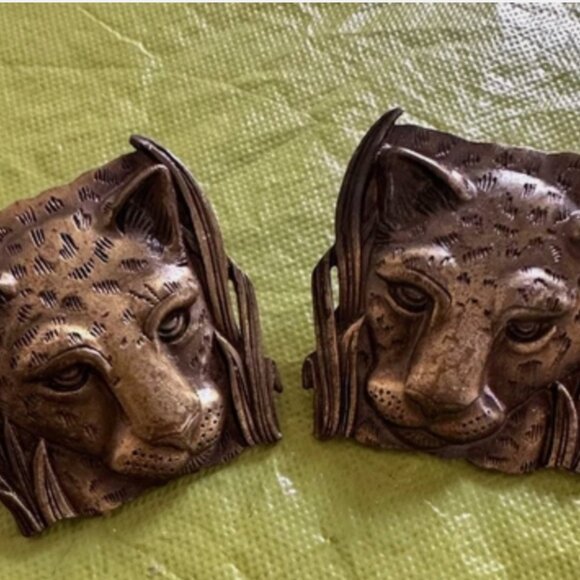 Vintage JJ Jonette 1986 Gold Tone Jaguar Leopard Cheetah Pierced Earrings - Picture 2 of 5